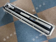 M8的數顯扭力扳手